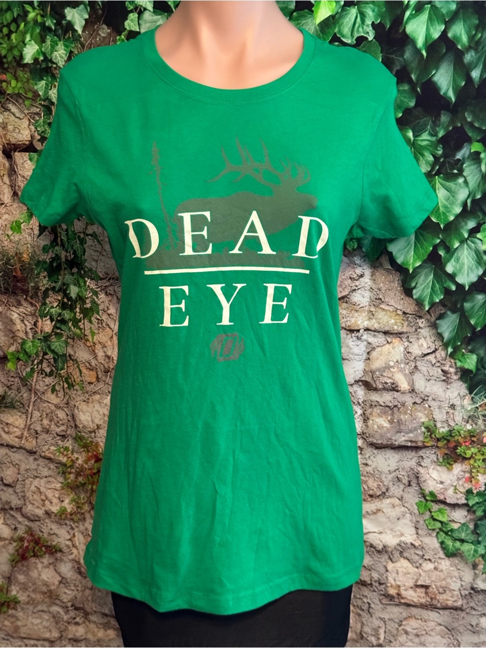 Dead Eye Green Bull Elk Graphic Tee
